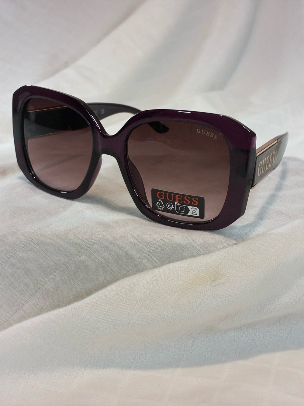 GUESS Women's Purple Square Gradient Lens Sunglasses